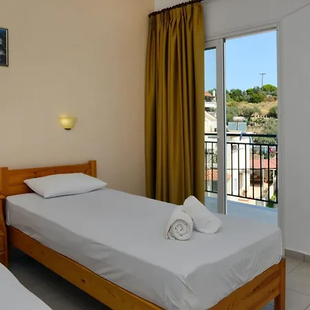 Despoina Apart Otel İskados