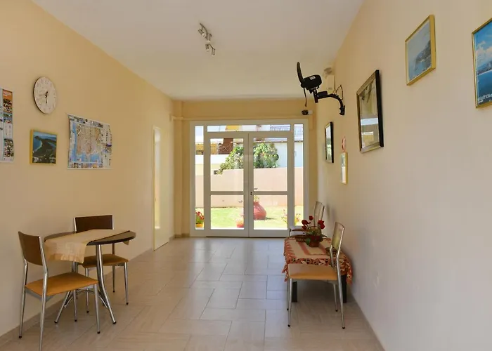 Aparthotel Despoina 4*